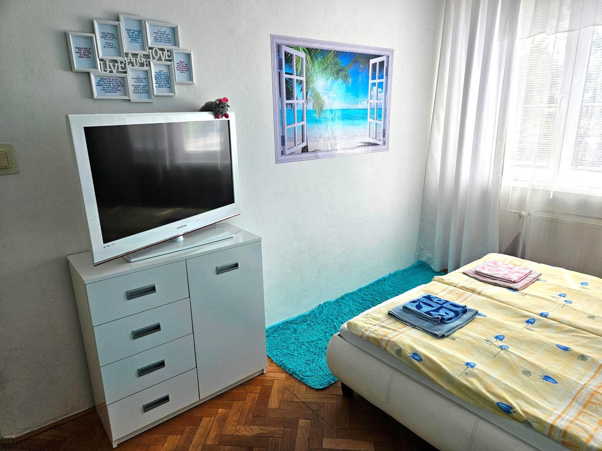 Cozy Blue Apartment Eperjes Kültér fotó